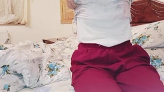 Azeri Seksi Gelin Kravatda Performans Gosterib Sperma Yeyir
