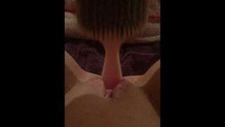 Virgin Teen Quietly Fucks her Pussy with Hairbrush until she Squirts