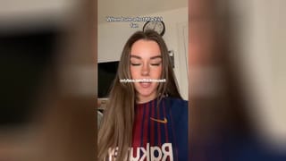 Tight Teen Gets her Pussy Stretched by Huge Cock Live