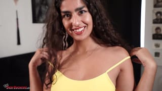 Amateur Arabic Babe Luna Silver Splattered in Semen!