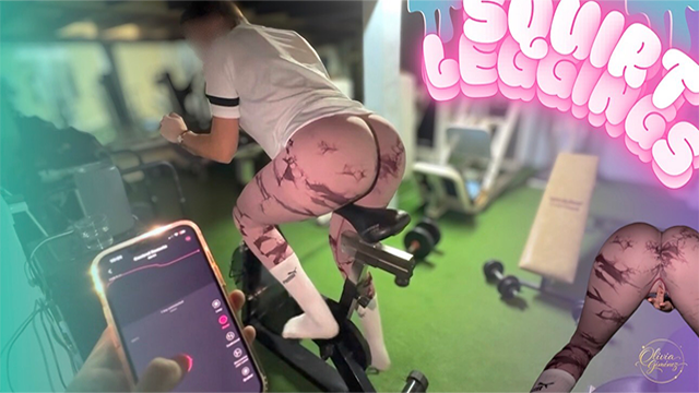 I Lost Control in Tight Leggings at the Gym