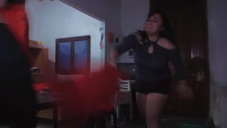 Pillow Fight with an old Friend after a few Drinks sub Español/english