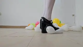 Marianna Stepping on Pop in Heels (full Video on C4S / MV / OF / Membersite)