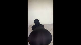 Hijabi Girl with a Fat Ass 😇