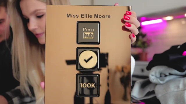 Unboxing 100,000 Subscribers from PornHub