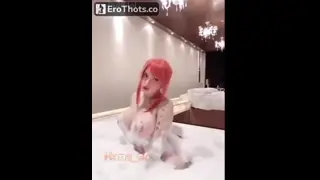 hana_c4 has fun in water