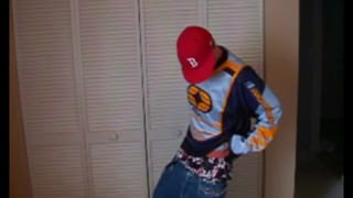 Saggerdude Working on House Baggys low - Pornhub Gay