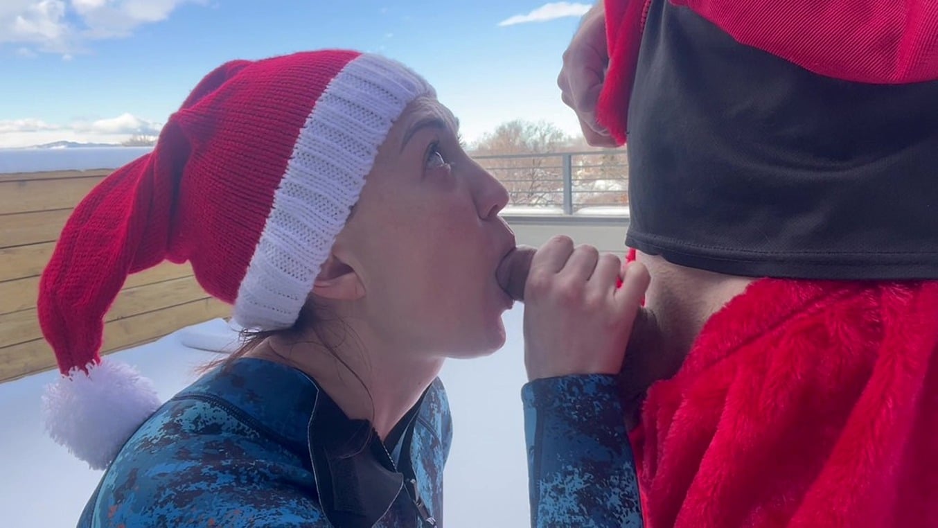 Santa Claus gives me an ANAL CREAM PIE 8 inch big dick deep throat in the snow