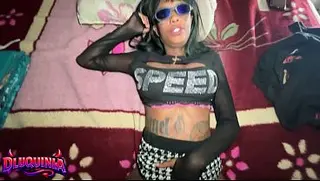 Crazy porn video – The is out there, anyone who wants to fall for it will: He promised me a gated community and took me to a shack!