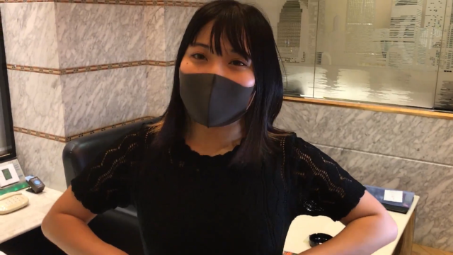 現役美容師ひかりちゃんの濃厚フェラチオ、顔射①hikari, an Active Hairdresser, gives a Dense Blowjob→ Facial Ejaculation.