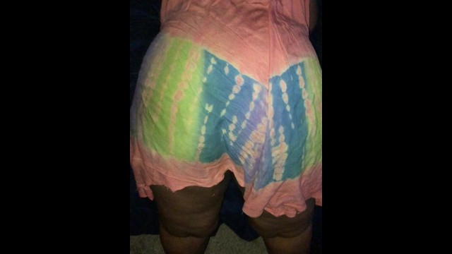 Fucking my Homies Momma in her new Night Dress