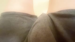 のパンツにおしっこした Pee while Wearing Pants - Pornhub Gay